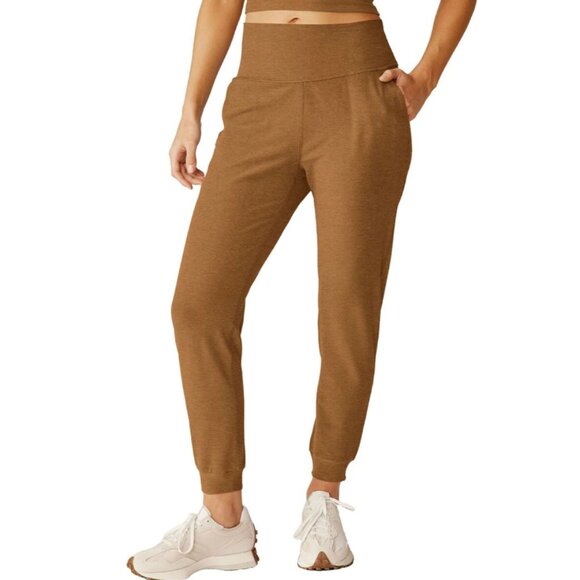 Beyond Yoga Pants - Beyond Yoga - Spacedye Midi Joggers Pants SD1153 | Small | Caramel Spacedye